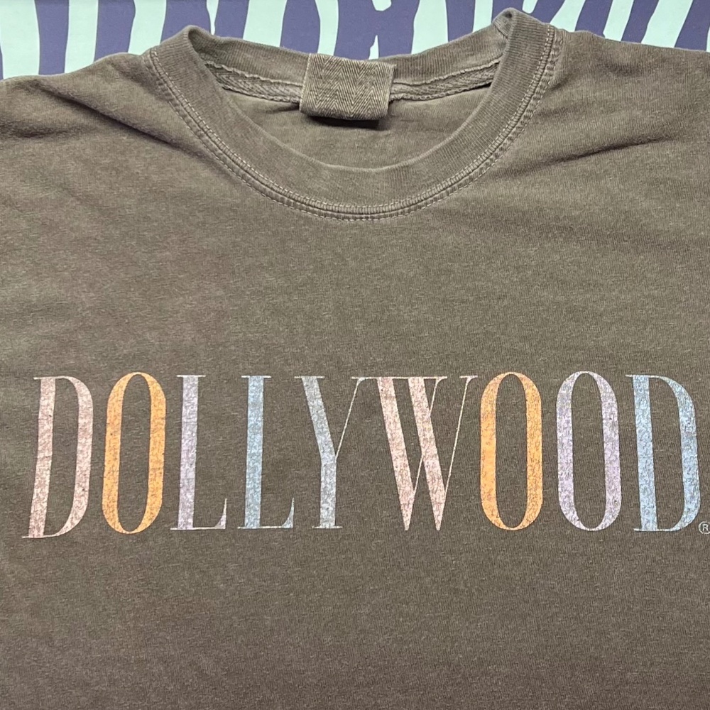 Dollywood Comfort Colors T-shirt